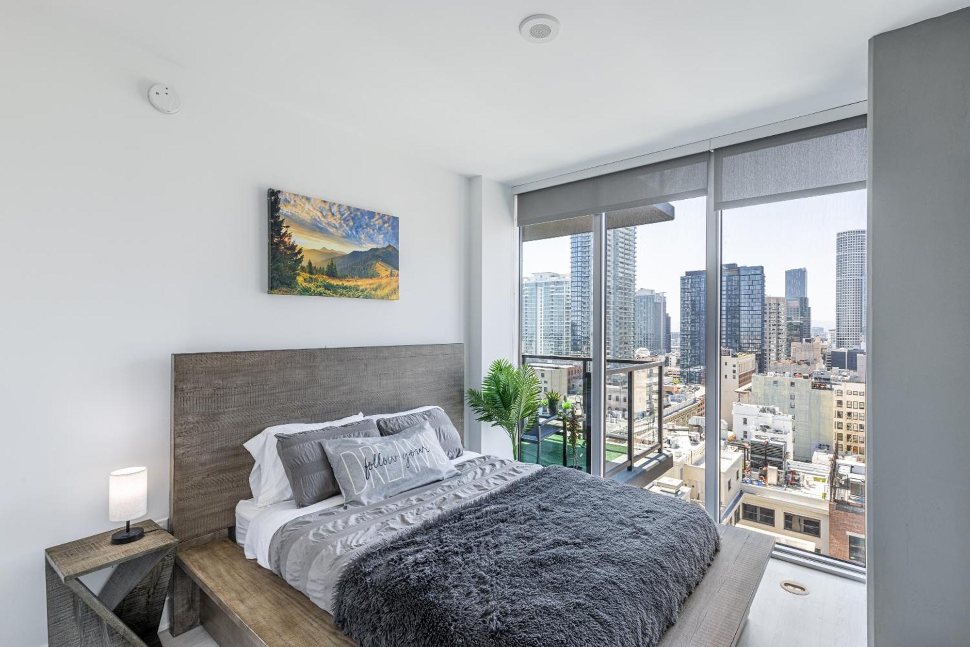 Top Floor 3 Bed 3 Bath Penthouse Living In Luxury ลอสแอนเจลิส ภายนอก รูปภาพ