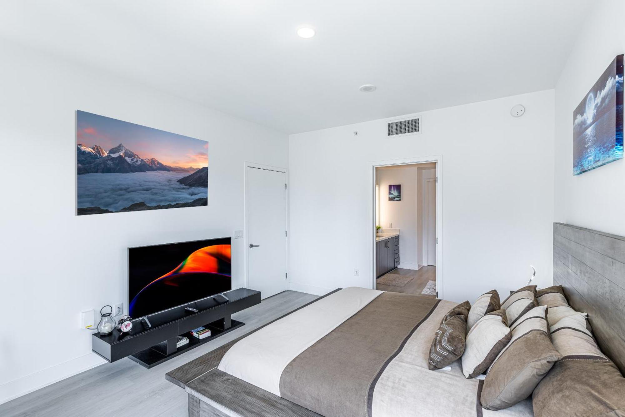 Top Floor 3 Bed 3 Bath Penthouse Living In Luxury ลอสแอนเจลิส ภายนอก รูปภาพ