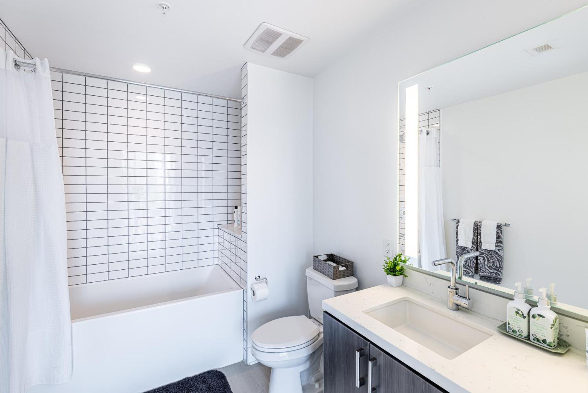 Top Floor 3 Bed 3 Bath Penthouse Living In Luxury ลอสแอนเจลิส ภายนอก รูปภาพ